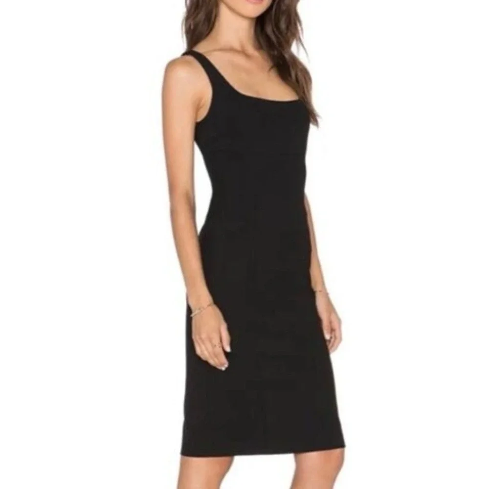 Diane‎ von Furstenberg Black Square Neck Scoop Back Sheath Dress Size 6